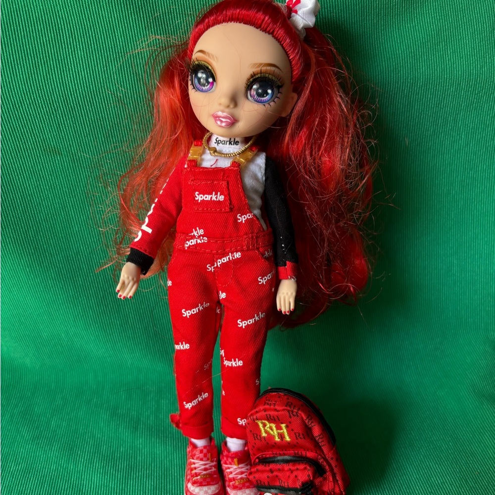 Rainbow High Jr High Ruby Anderson fashion doll backpack sparkle outfit shoes
